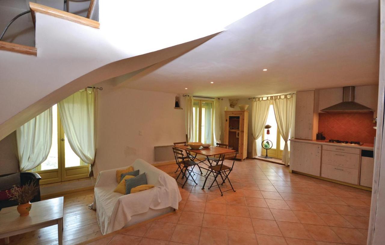 Stunning Home In Viens With House A Mountain View Eksteriør billede
